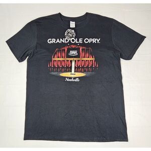 Grand Ole Opry T-Shirt Mens Large. VTG Country Music Artists Nashville 2000. NWT
